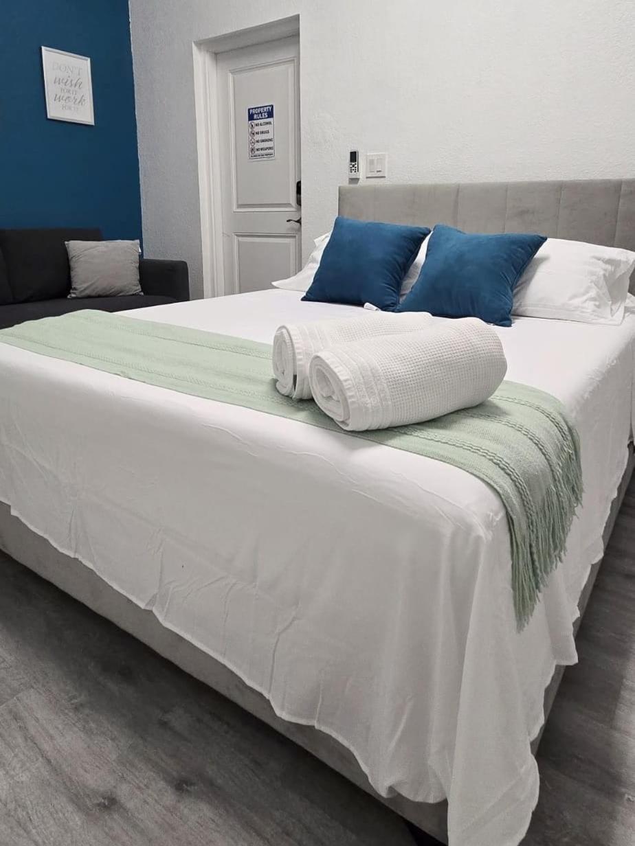 Cozy Private Room South Miami Heights Exteriör bild